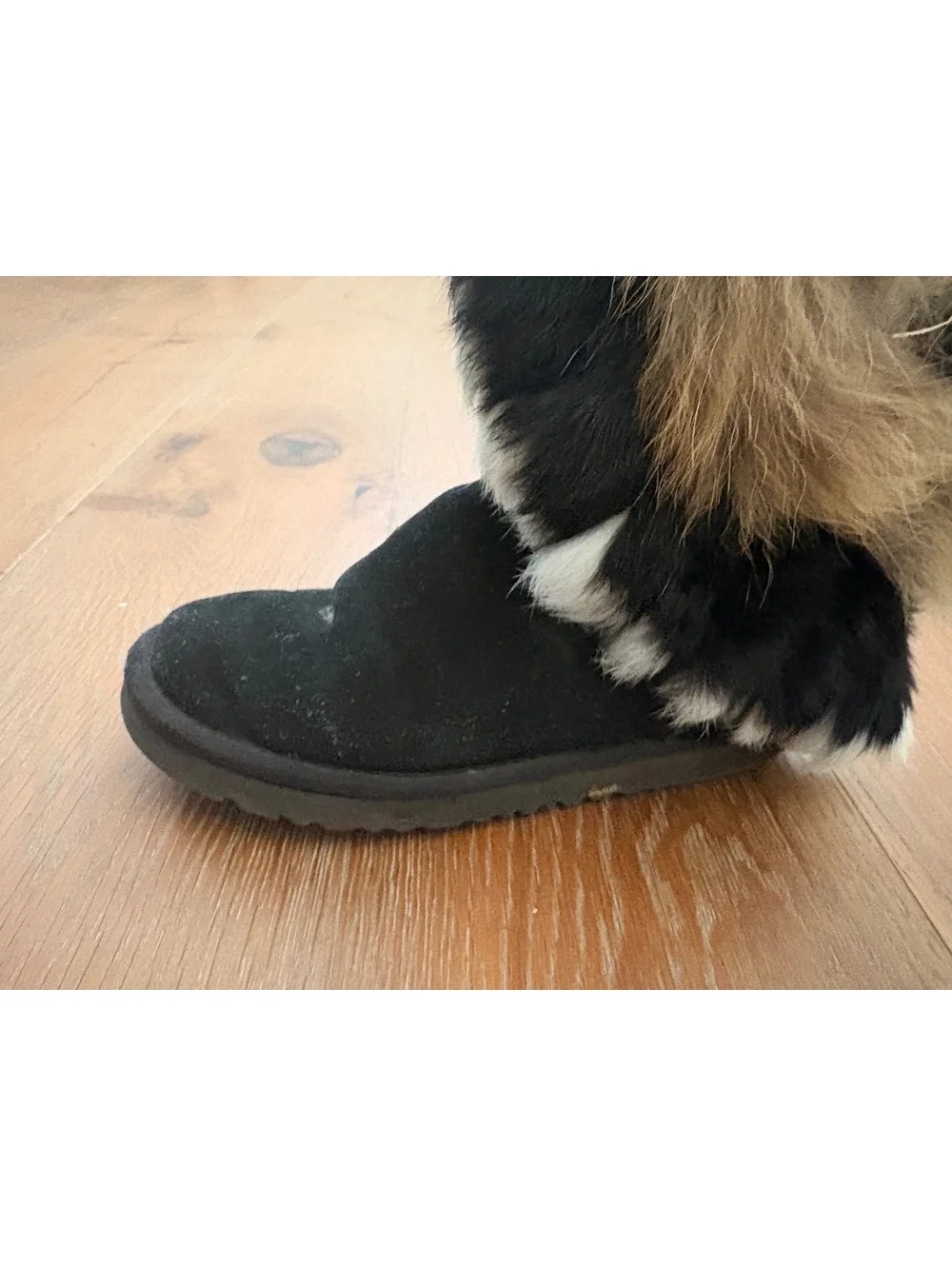 UGG Black Suede Fur Trim Boots Cozy Winter Fashion Size 7